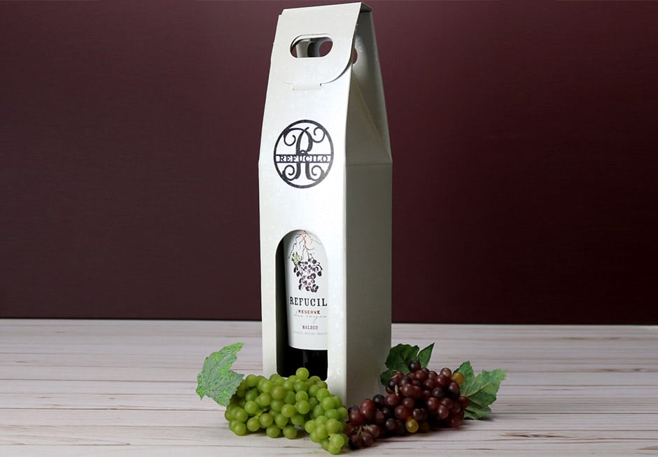 a single bottle wine carrier box with custom logo