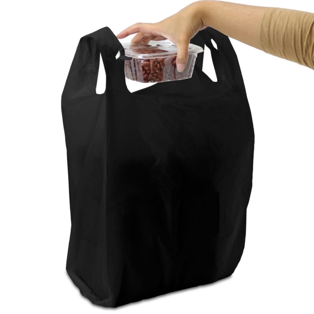 Black T-Shirt Bags - 11.5 x 6.5 x 21 in.