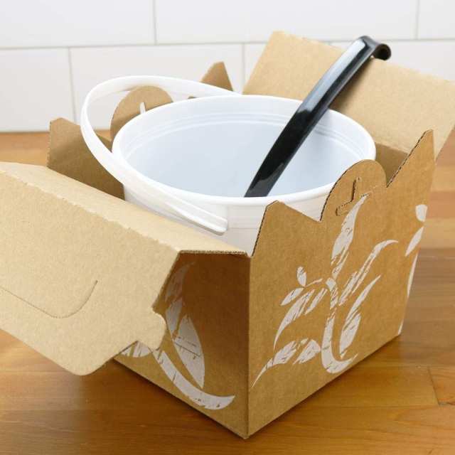 Soup N Serve Half Gallon Soup Container - 64 oz.
